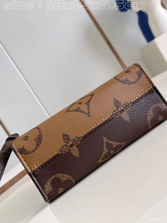 WIS LOUIS ONTHEGO VUITTON BB-18*15*8.5cm 1017